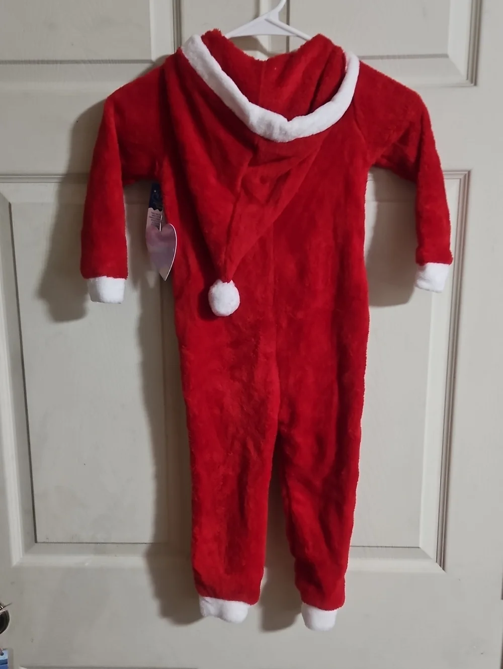BMAGICAL BY BTWEEN ONE PIECE SANTA PAJAMA: NEW WITH TAGS: SIZE 3T
